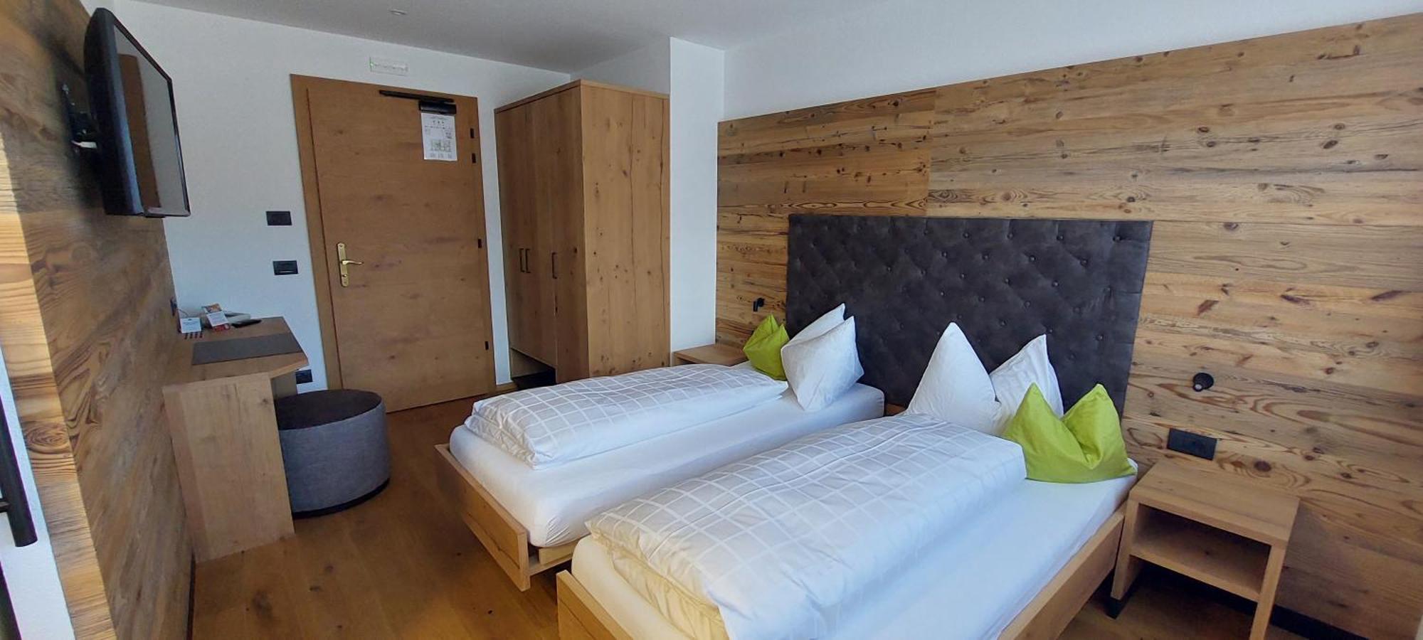 Hotel Olaga Niederolang Екстериор снимка
