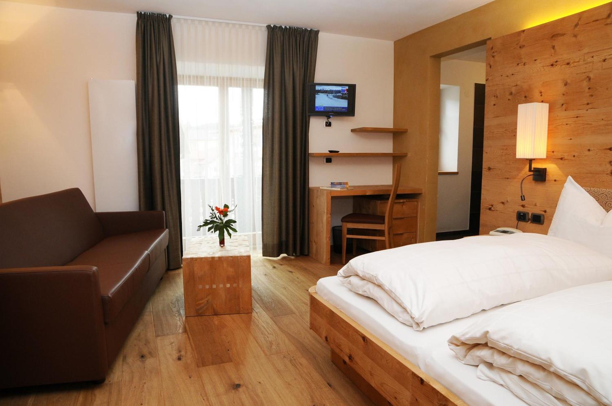 Hotel Olaga Niederolang Екстериор снимка